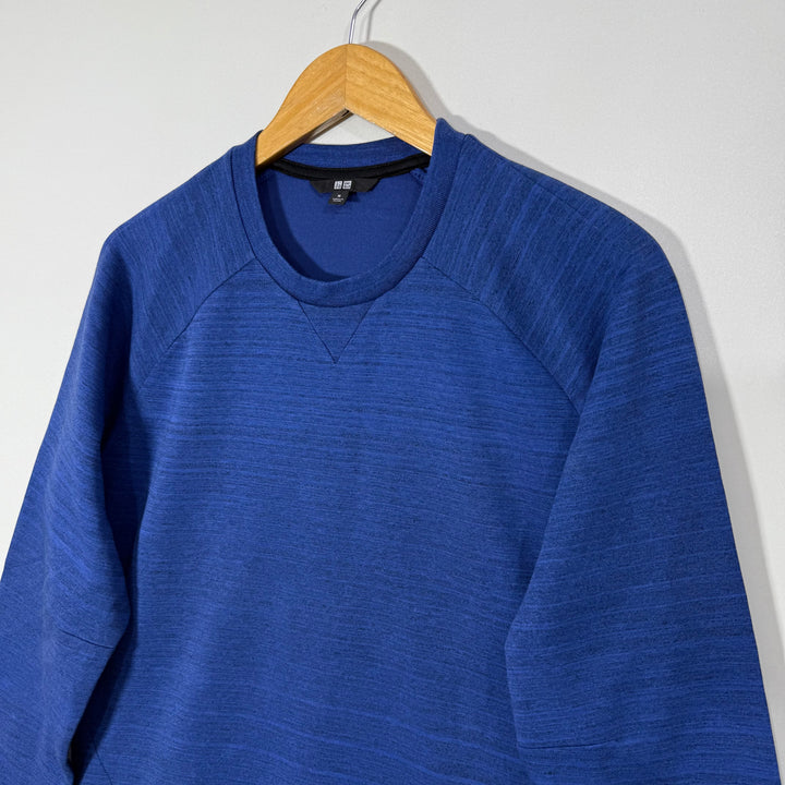 UNIQLO ACTIVE WEAR SWEATSHIRT