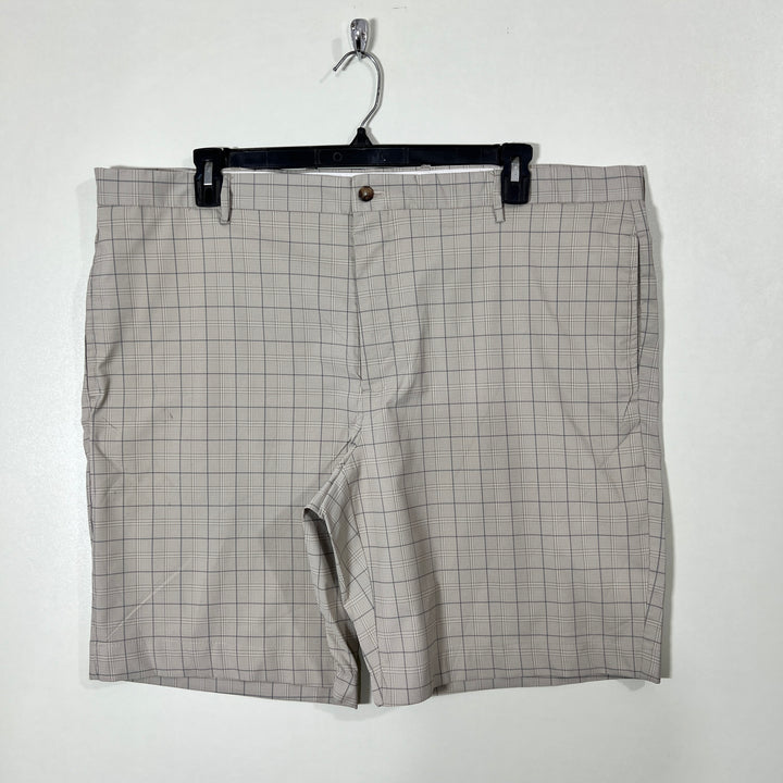 GREG NORMAN CHECKERED GOLF SHORT