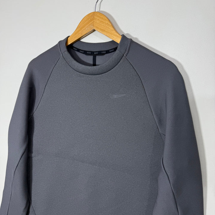 NIKE DRI FIT SWEATSHIRT INNER FLEECE