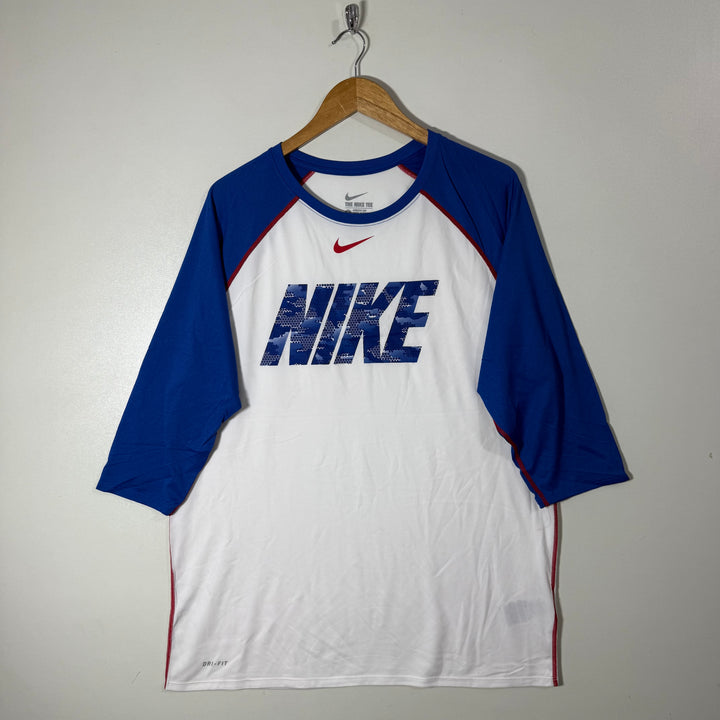 NIKE DRI FIT THREE QUARTER SPORT TSHIRT