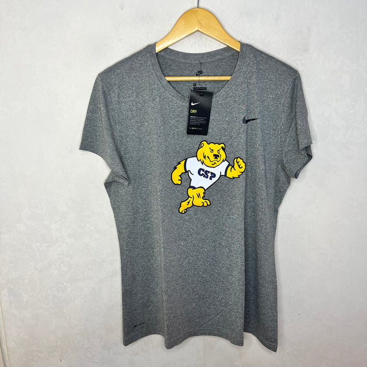 NIKE WOMEN SPORT TSHIRT BRAND NEW