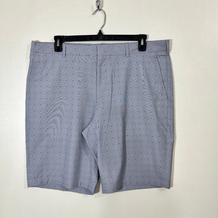WALTER HAGEN PERFORMANCE GOLF SHORT