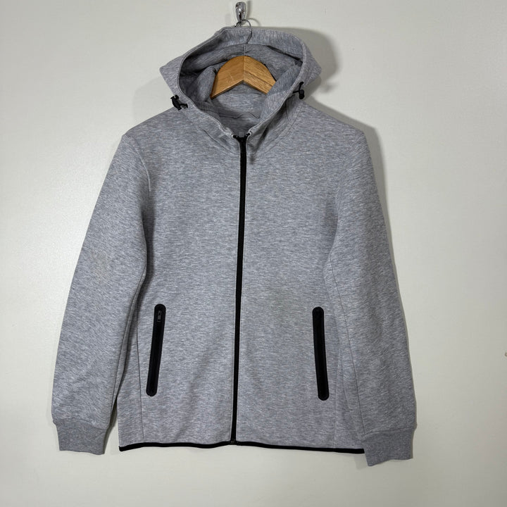 UNIQLO SWEAT HOODIE WITH STRETCH