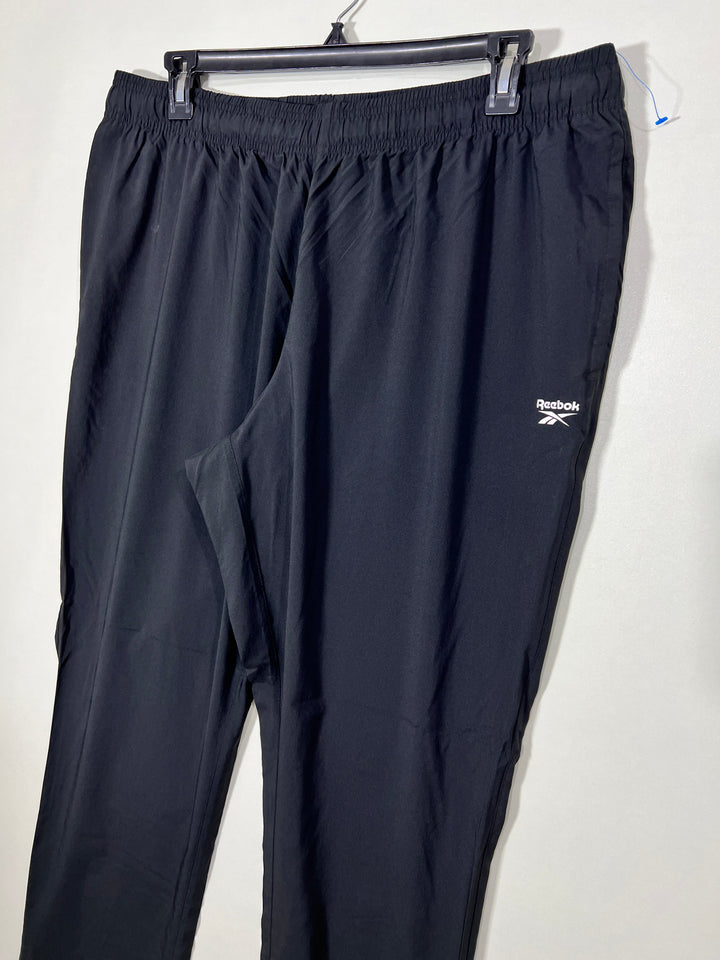 REEBOK ULTRA LIGHT WEIGHT PARACHUTE TROUSER