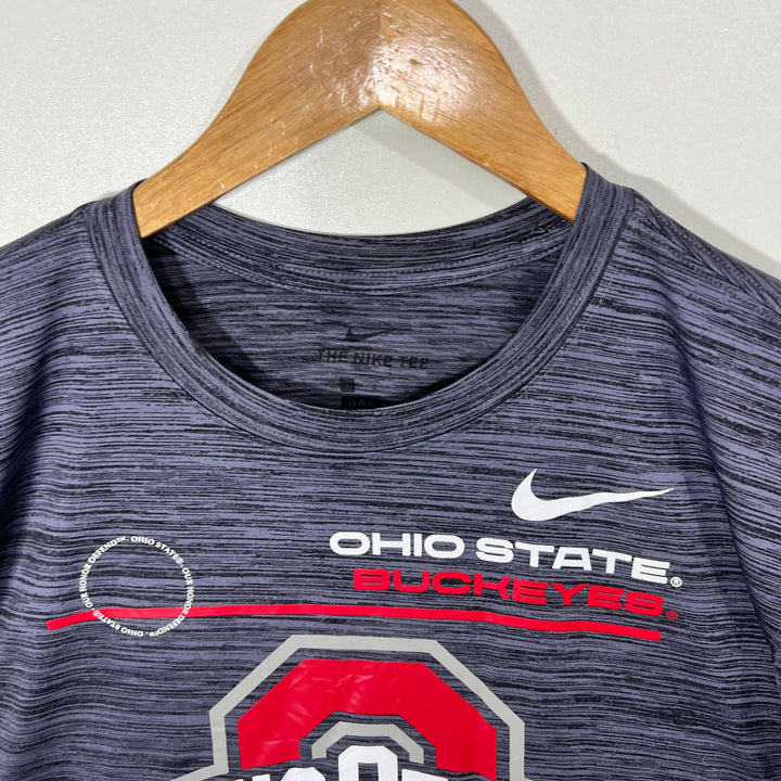 NIKE DRI FIT SPORT TSHIRT