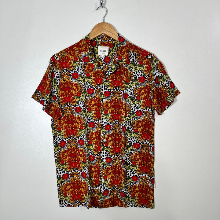 REBEL SAFARI COLLAR HALF SLEEVES HAWAI SHIRT