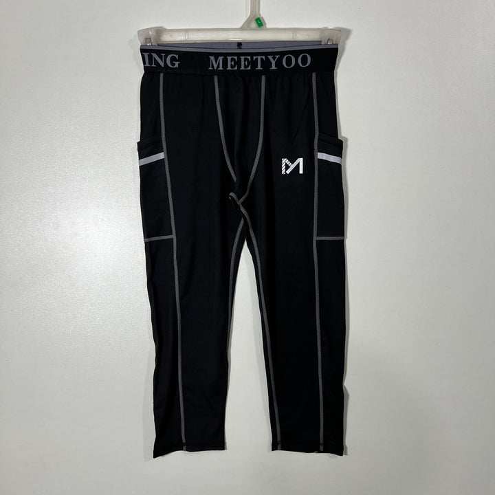 MEETYO THREE QUARTER SPORT COMPRESSION SHORT