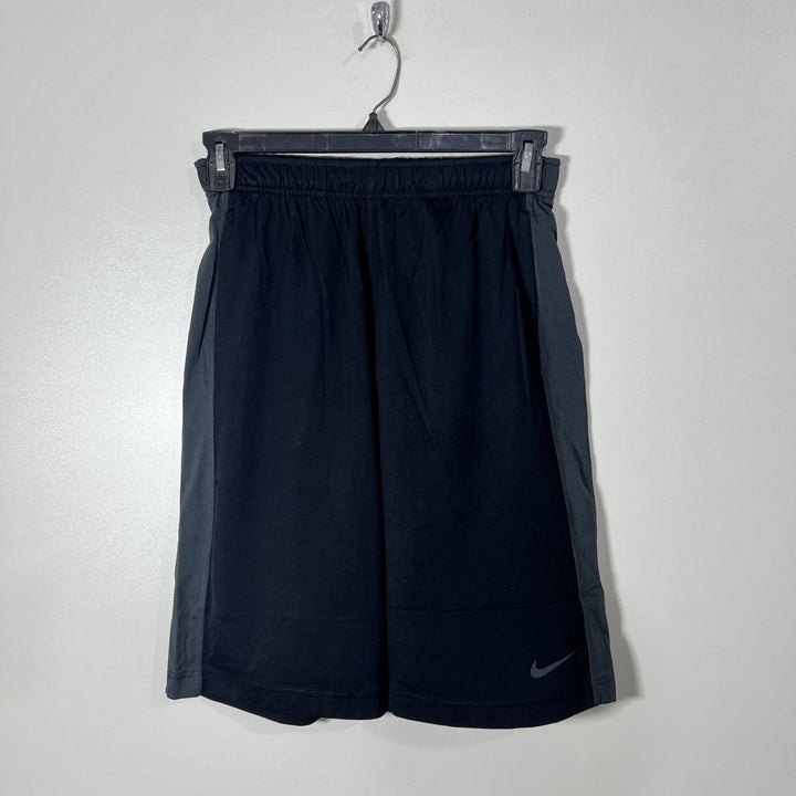 NIKE DRI FIT SPORT SHORT