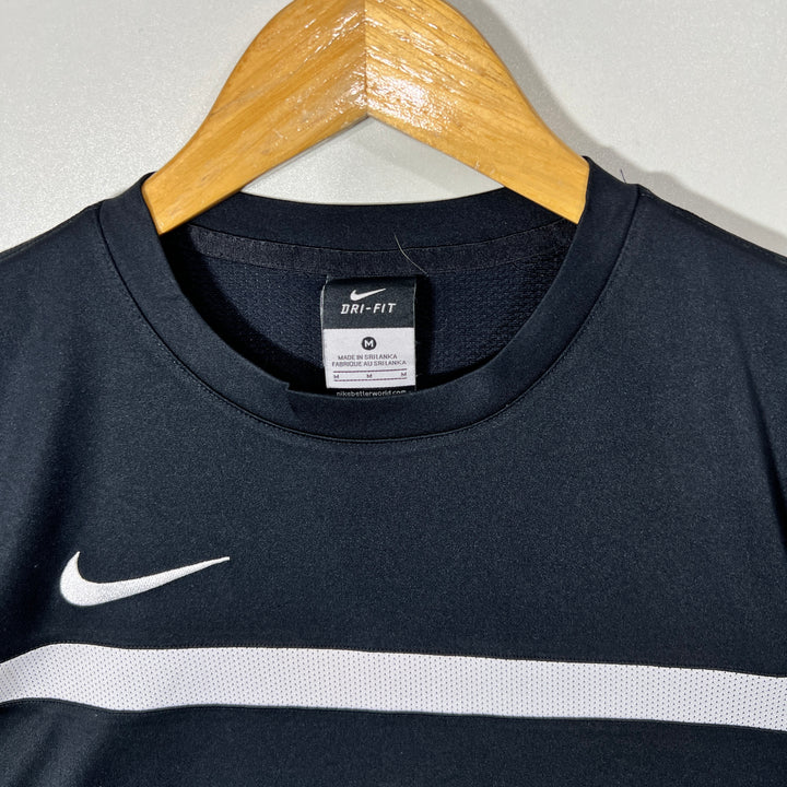 NIKE DRI FIT SPORT TSHIRT