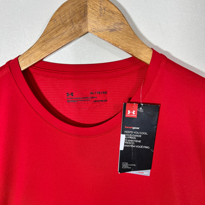 UNDER ARMOUR HEATGEAR QUARTER SLEEVES SPORT TSHIRT BRAND NEW