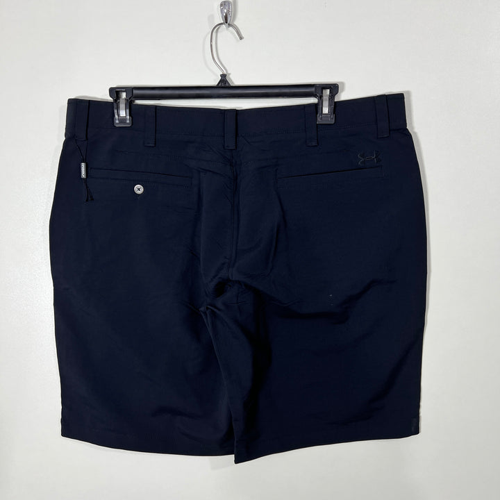 UNDER ARMOUR GOLF SHORT BRAND NEW