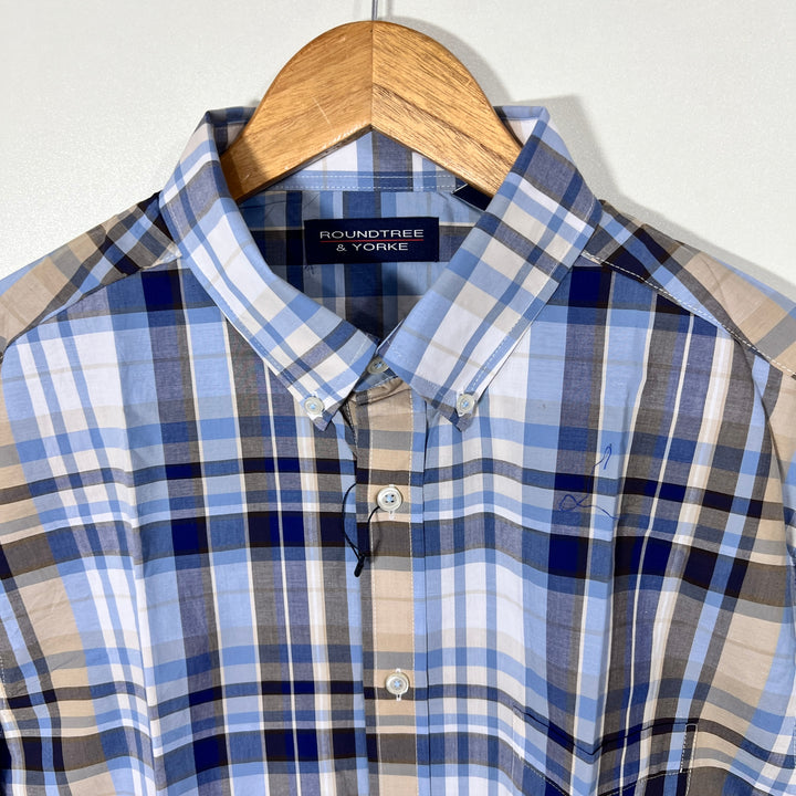 ROUND TREE &YORKE BUTTON DOWN CASUAL COTTON SHIRT