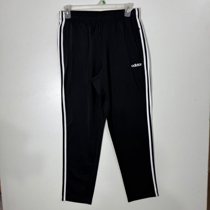 ADIDAS STRAIGHT FIT SPORT TROUSER INNER FLEECE BLACK COLOUR WITH SIDE ZIP POCKETS