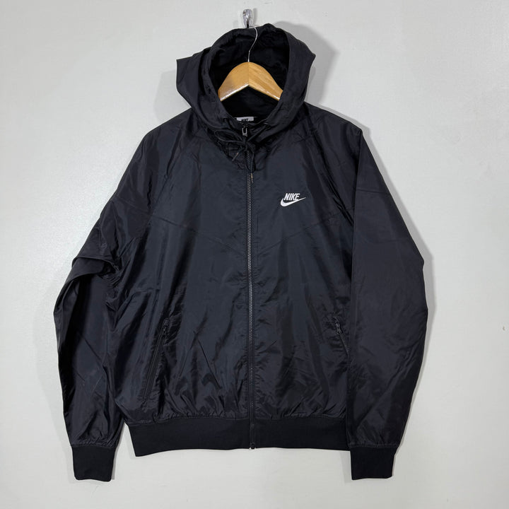 NIKE DRI FIT PARACHUTE SPORT JACKET WITH HOOD