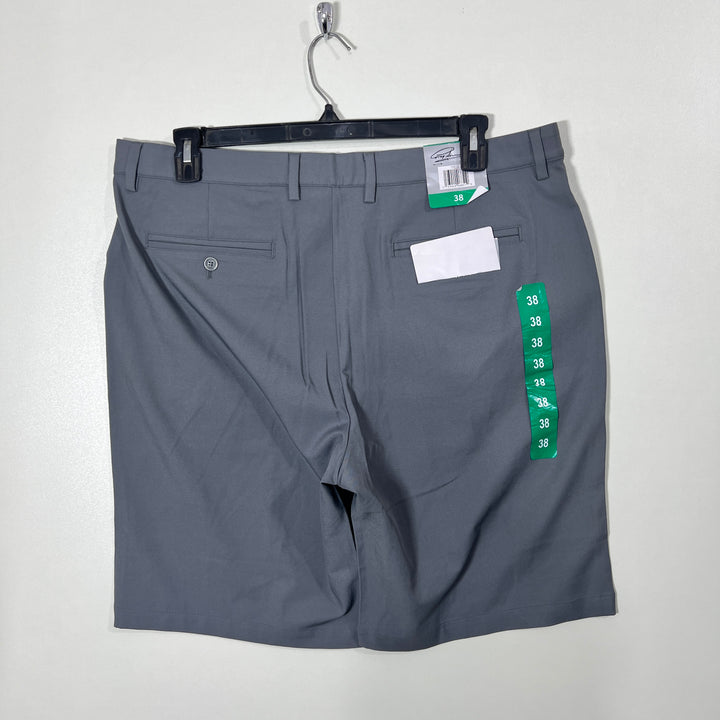 GREG NORMAN TRAVEL PERFORMANCE SHORT BRAND NEW
