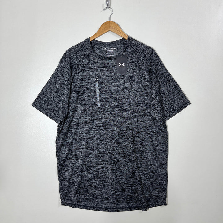 UNDER ARMOUR SPORT TSHIRT BRAND NEW