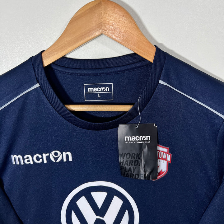 MACRON SPORT TSHIRT BRAND NEW