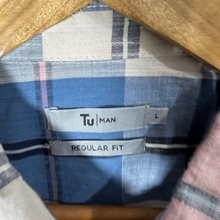 TU MAN HALF SLEEVES SHIRT
