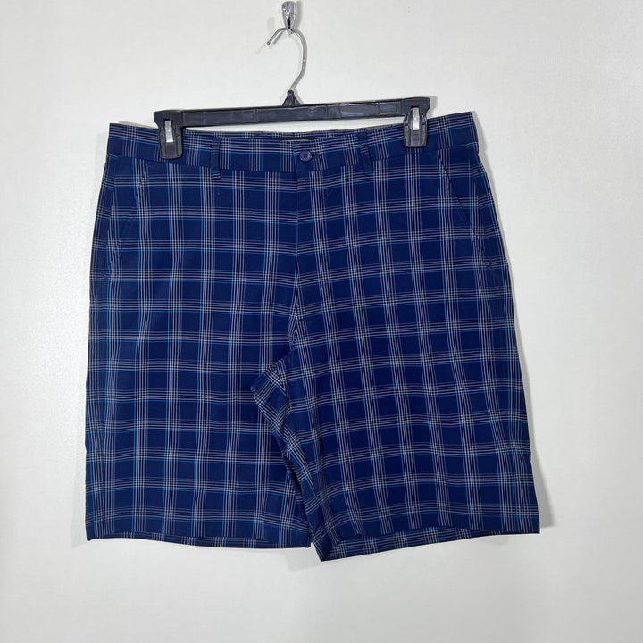 KIRKLAND CHECKERED GOLF SHORT BRAND NEW