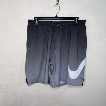 NIKE RUNNING SPORT SHORT - JS BROTHERS 