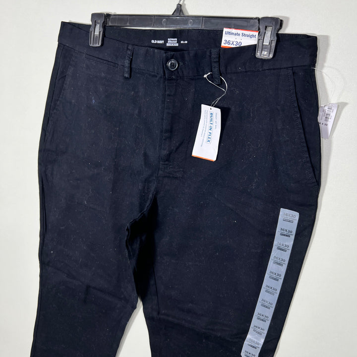 OLD NAVY STRAIGHT FIT COTTON CHINO PANT BRAND NEW WITH STRETCH