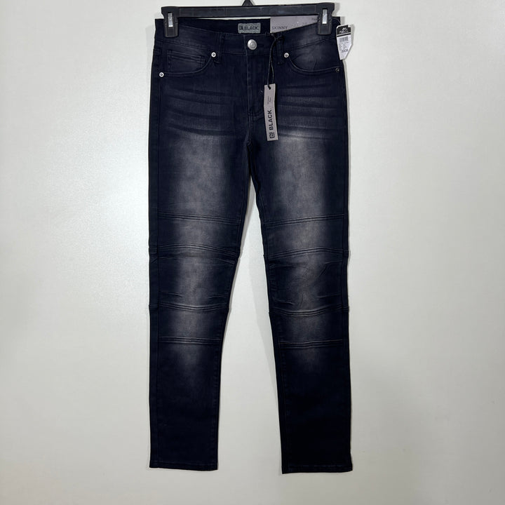 BLACK SKINNY FIT DENIM PANT BRAND NEW WITH STRETCH