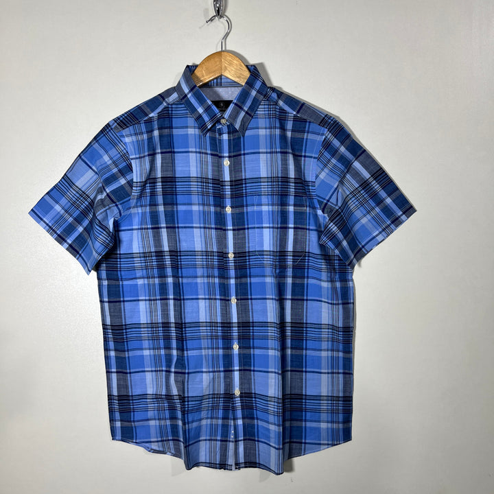HART SCHAFFNER MARX BUTTON DOWN HALF SLEEVES SHIRT