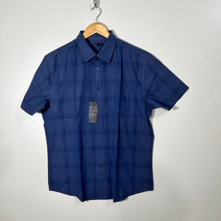 MAN CHECKERED HALF SLEEVES SHIRT BRAND NEW