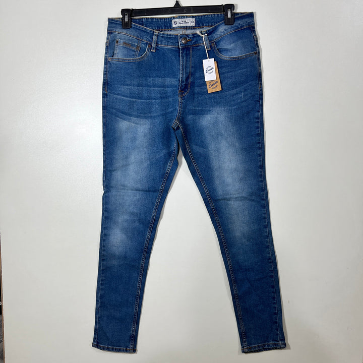 DENIM COMPANY SKINNY FIT DENIM PANT BRAND NEW WITH STRETCH