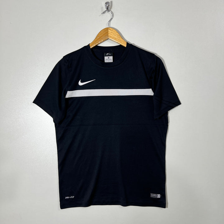 NIKE DRI FIT SPORT TSHIRT