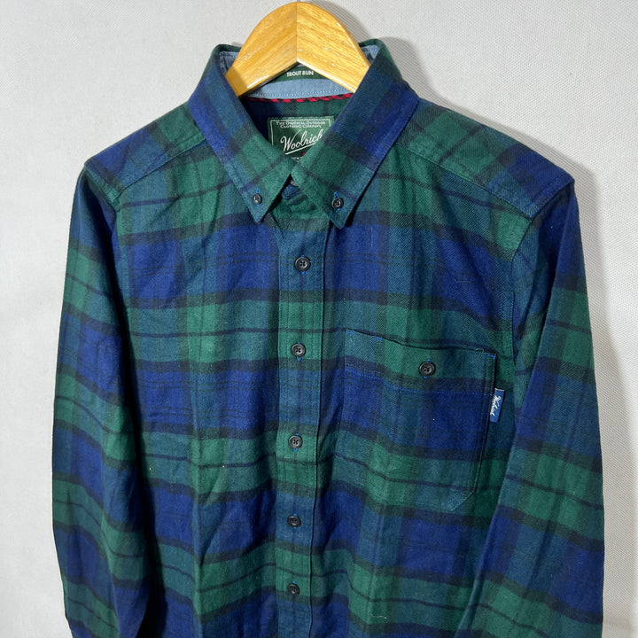 WOOLRICH BUTTON DOWN FLANNEL SHIRT