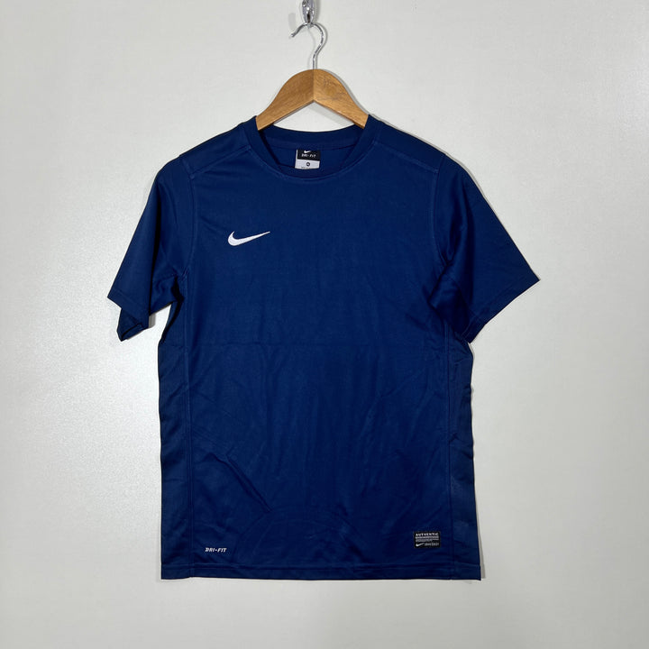 NIKE DRI FIT SPORT TSHIRT