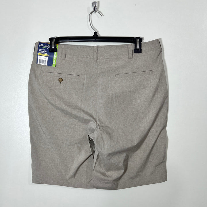 BEN HOGAN GOLF SHORT BRAND NEW WITH STRETCH