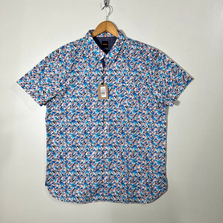 BOSS SLIM FIT BUTTON DOWN HALF SLEEVES SHIRT