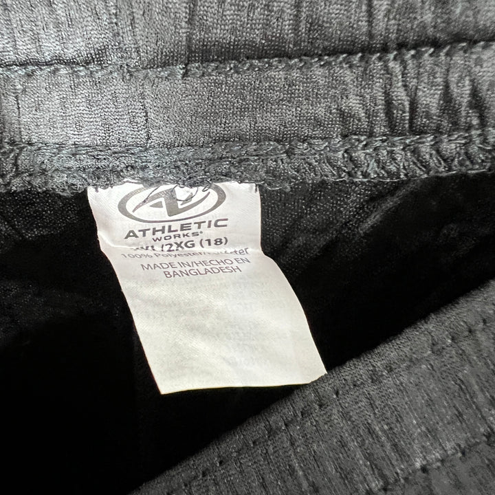 ATHLETIC WORKS SPORT SHORT BRAND NEW
