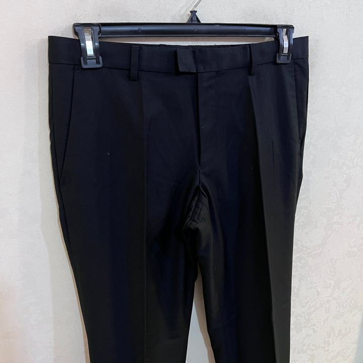TOPMAN STRAIGHT FIT FORMAL DRESS PANT WITHOUT STRETCH