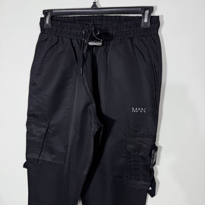 BOOHOOMAN CARGO PARACHUTE TROUSER BRAND NEW BLACK COLOUR
