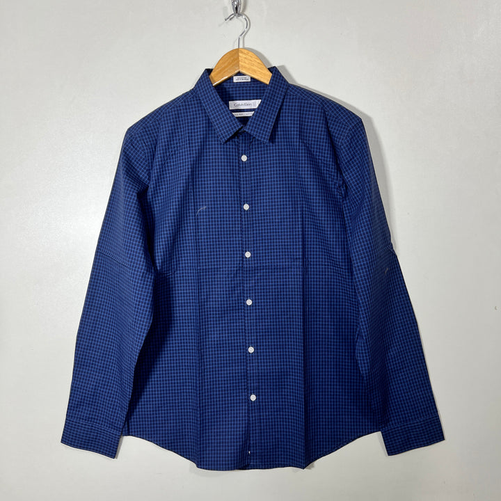 CALVIN KLEIN COOL TECH NON IRON CHECKERED SHIRT