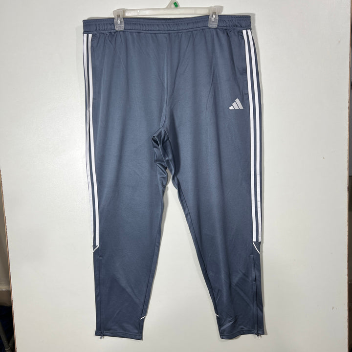 ADIDAS AEROREADY SPORT TROUSER WITH SIDE ZIP POCKETS GREY COLOUR