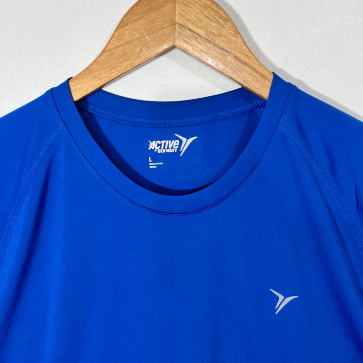 OLD NAVY ACTIVE SPORT TSHIRT