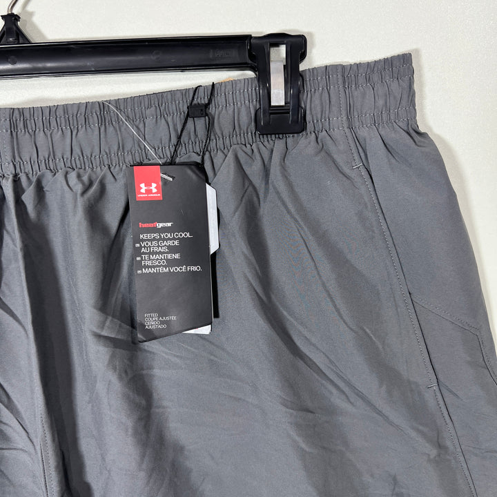 UNDER ARMOUR PARACHUTE RUNNING SHORT BRAND NEW