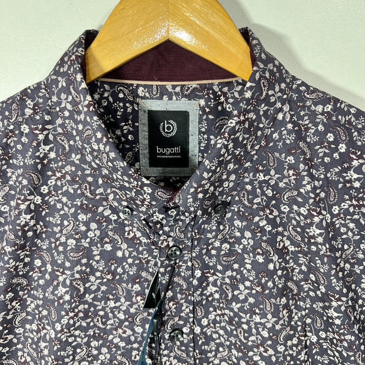 BUGATTI BUTTON DOWN CASUAL COTTON SHIRT BRAND NEW