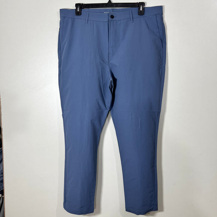 BANANA REPUBLIC SLIM FIT PERFORMANCE PANT WITH STRETCH