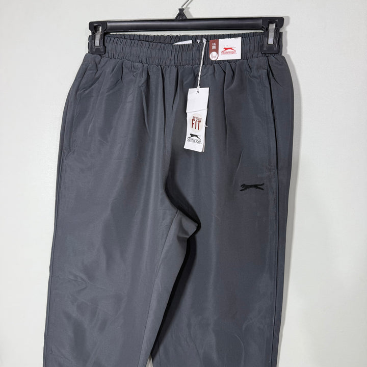 SLAZENGER LOOSE FIT PARACHUTE TROUSER BRAND NEW