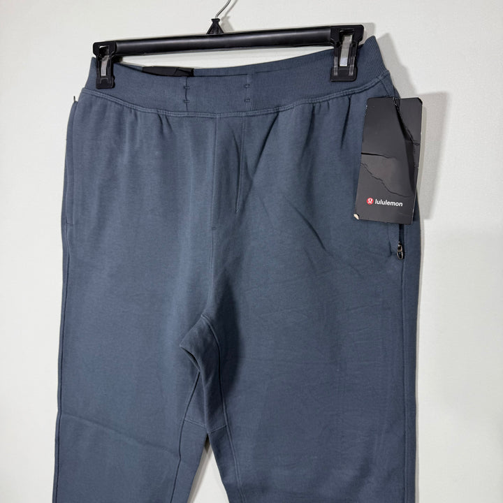 LULULEMON FLEECE TROUSER BRAND NEW GREY COLOUR WITH SIDE ZIP POCKETS