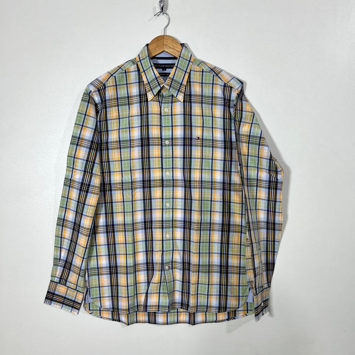TOMMY HILFIGER BUTTON DOWN CHECKERED SHIRT