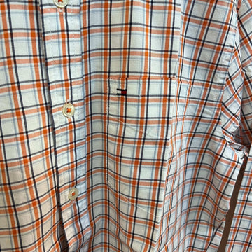 TOMMY HILFIGER CUSTOM FIT BUTTON DOWN CHECKERED SHIRT WITH STRETCH - JS BROTHERS