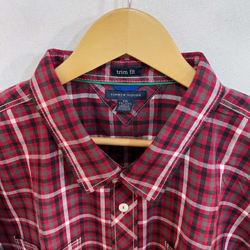 TOMMY HILFIGER TRIM FIT CHECKERED DOUBLE POCKETS CASUAL SHIRT - JS BROTHERS